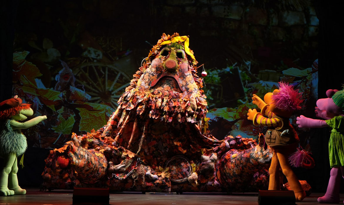 Energetic performers, imaginative costumes and colorful scenery transport audiences into the nostalgic world of Fraggle Rock, where every scene is packed with fun, wonder and song.